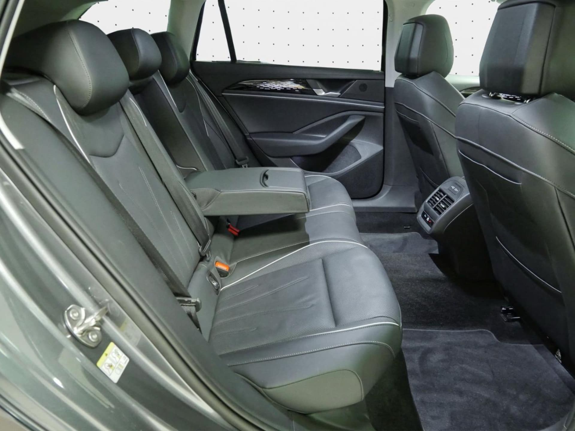 Volkswagen Passat Business