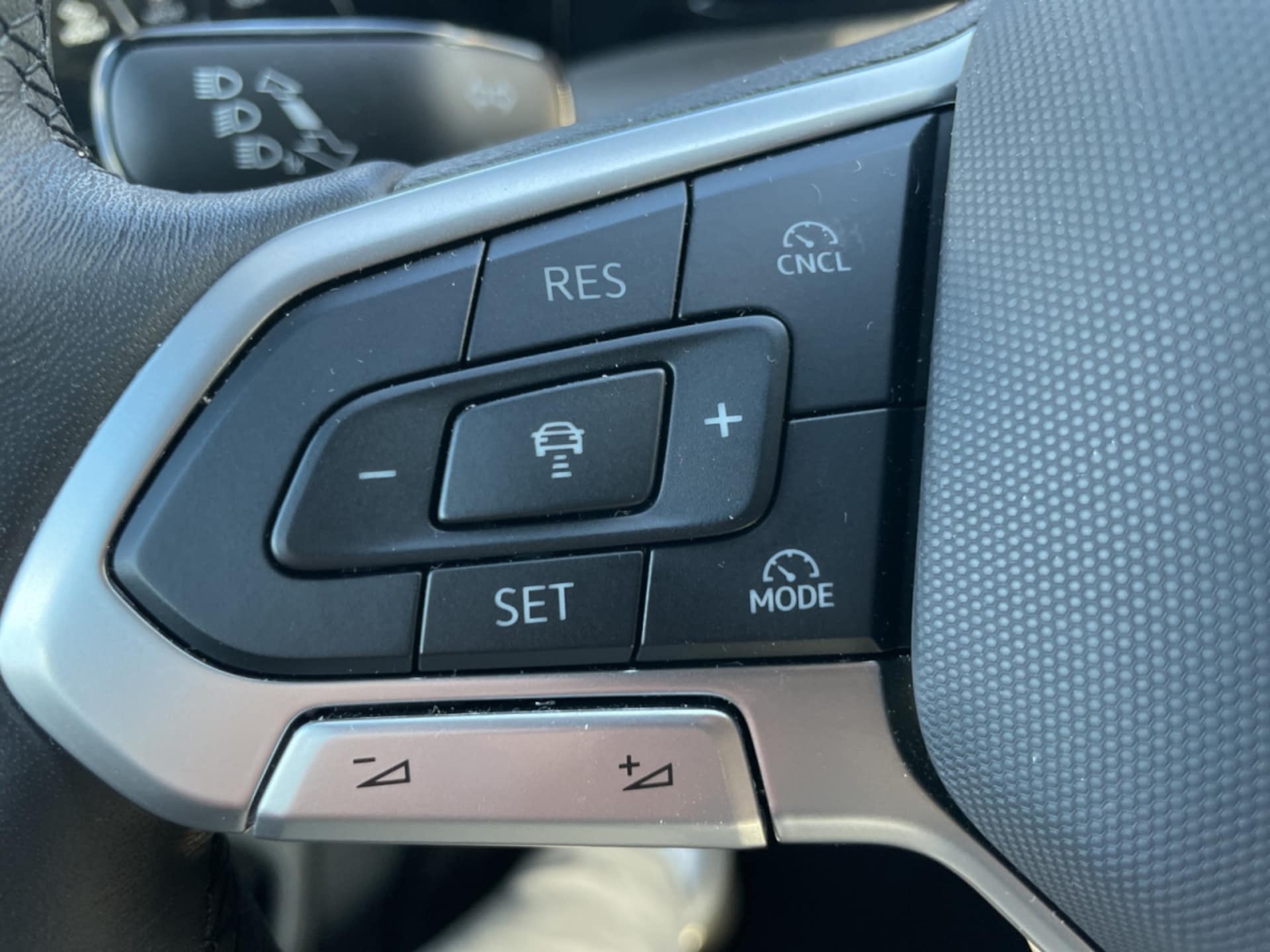 Volkswagen Golf Style