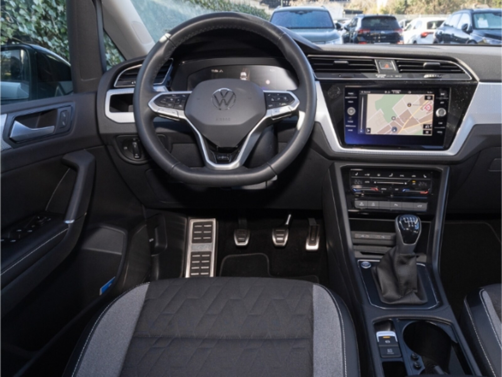 Volkswagen Touran – Bild 6