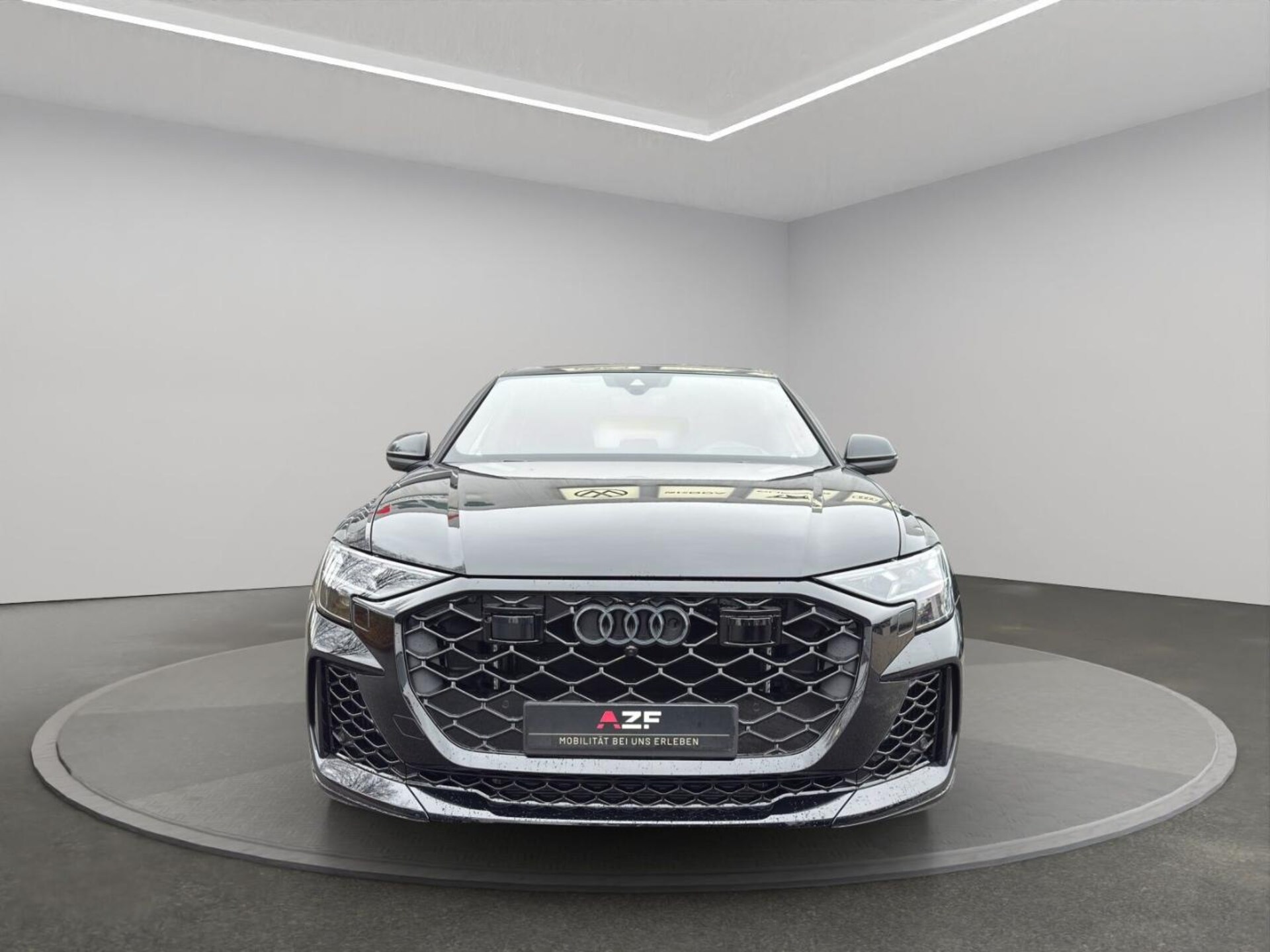Audi RS Q8 SUV performance