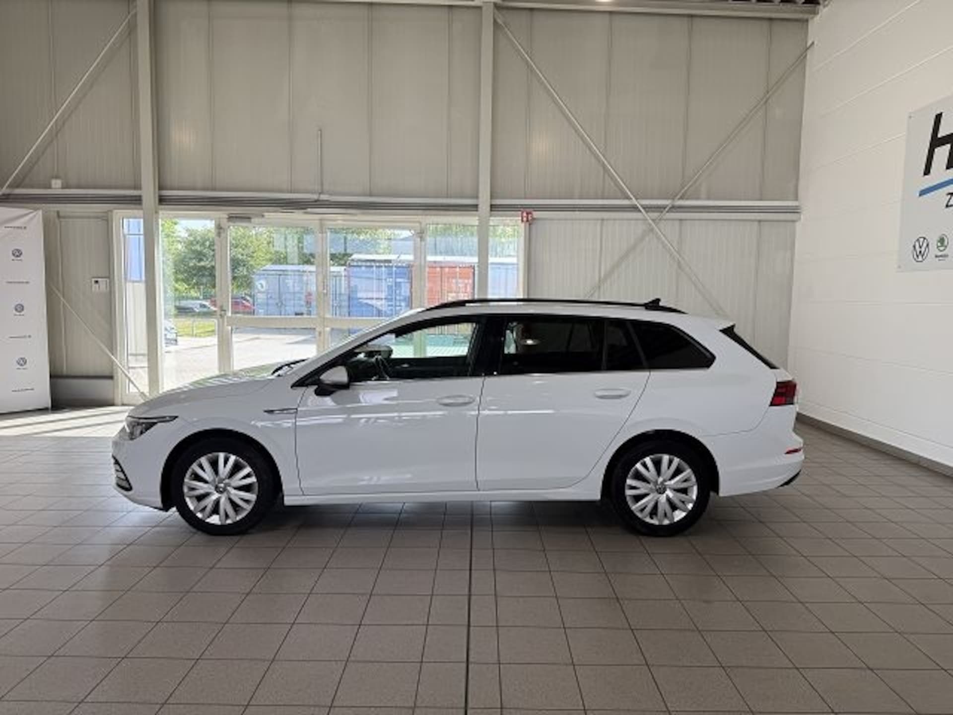 Volkswagen Golf Variant Style