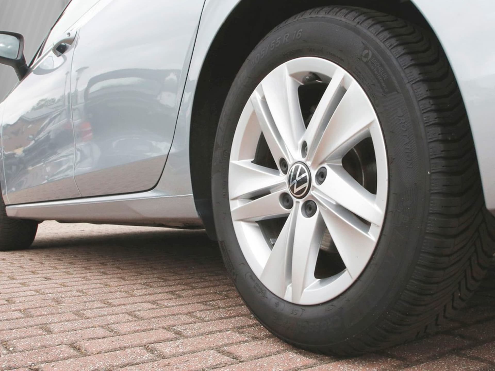 Volkswagen Golf Variant Life
