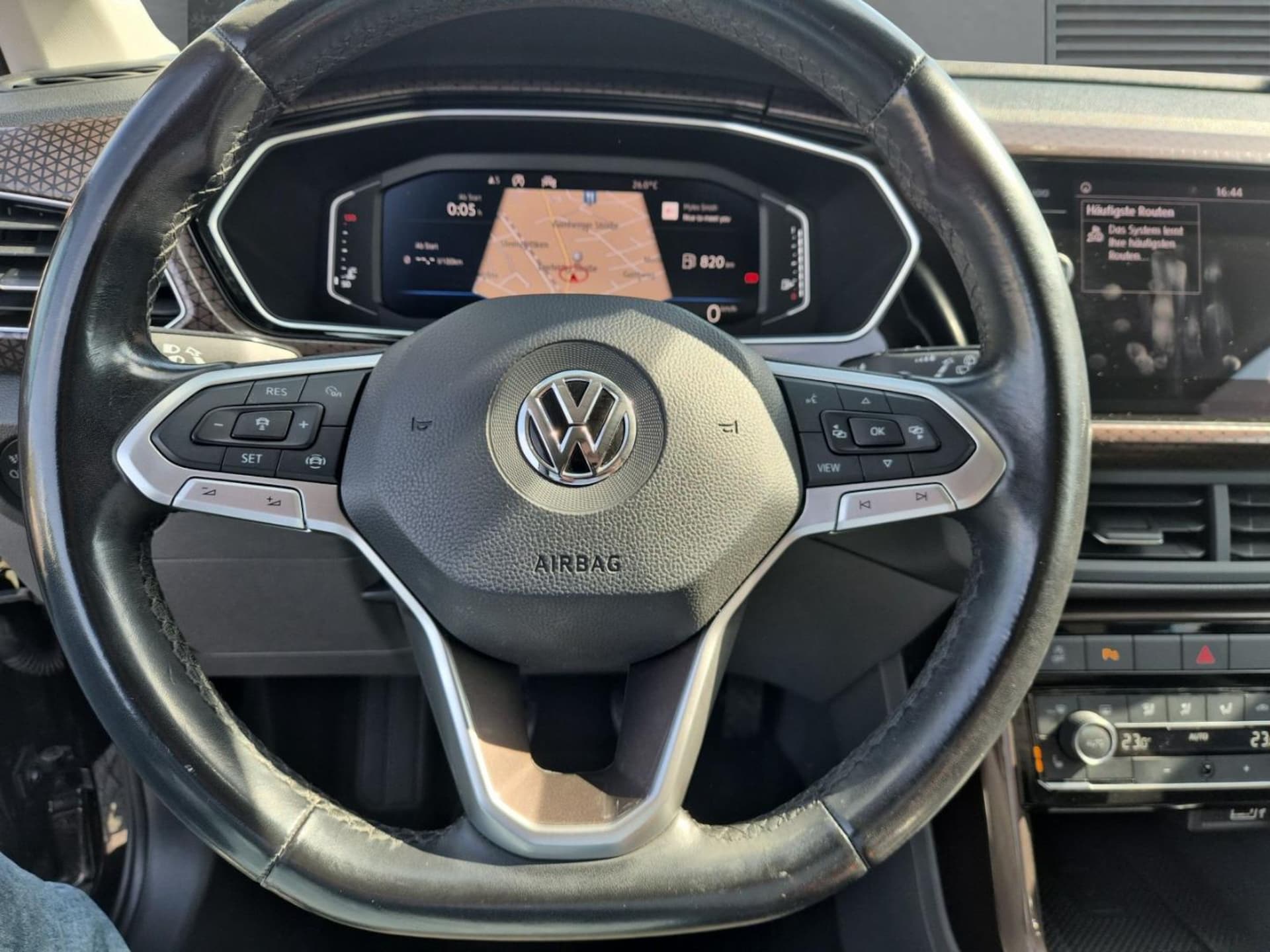Volkswagen T-Cross Style