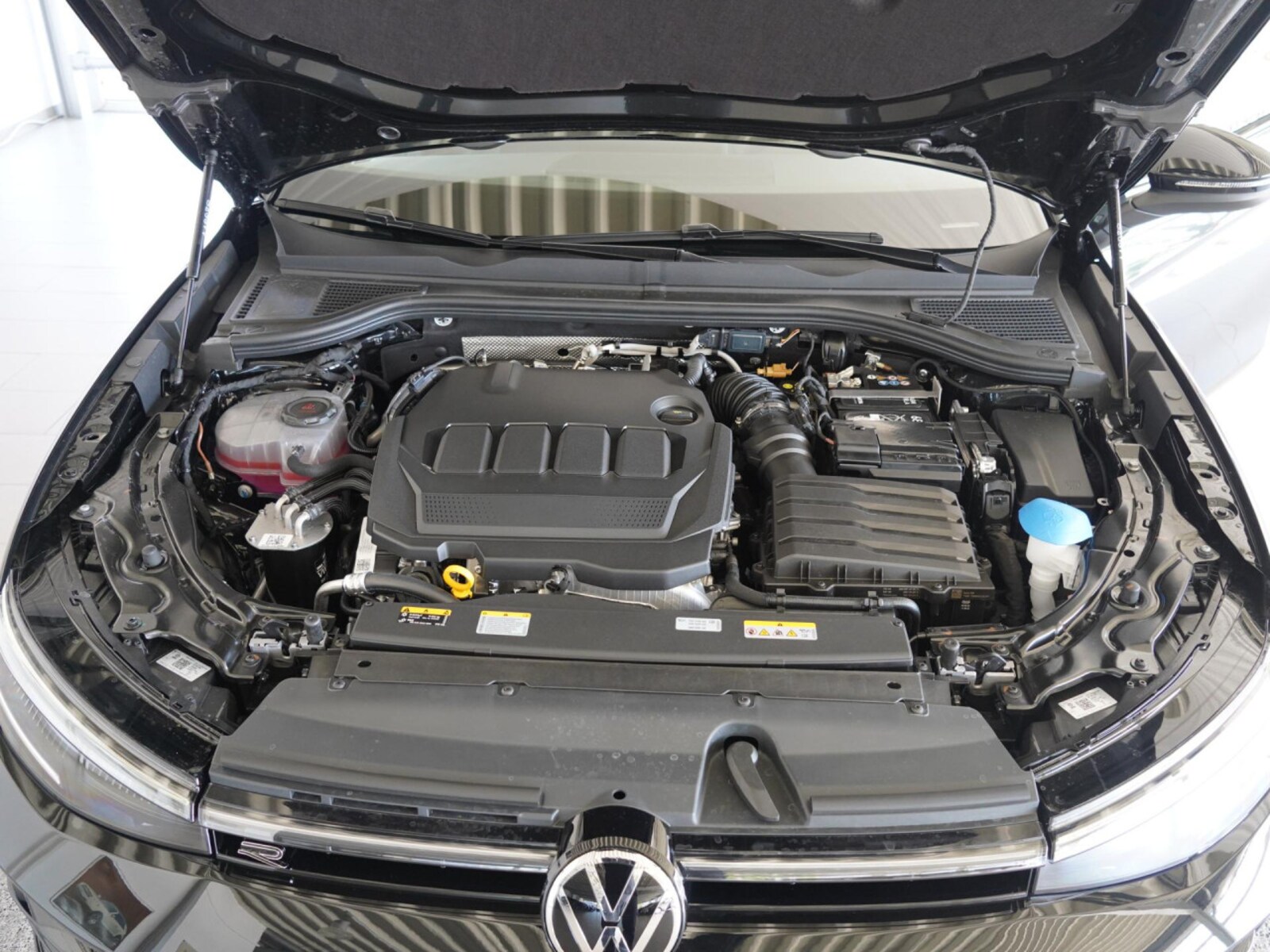 Volkswagen Passat – Bild 17