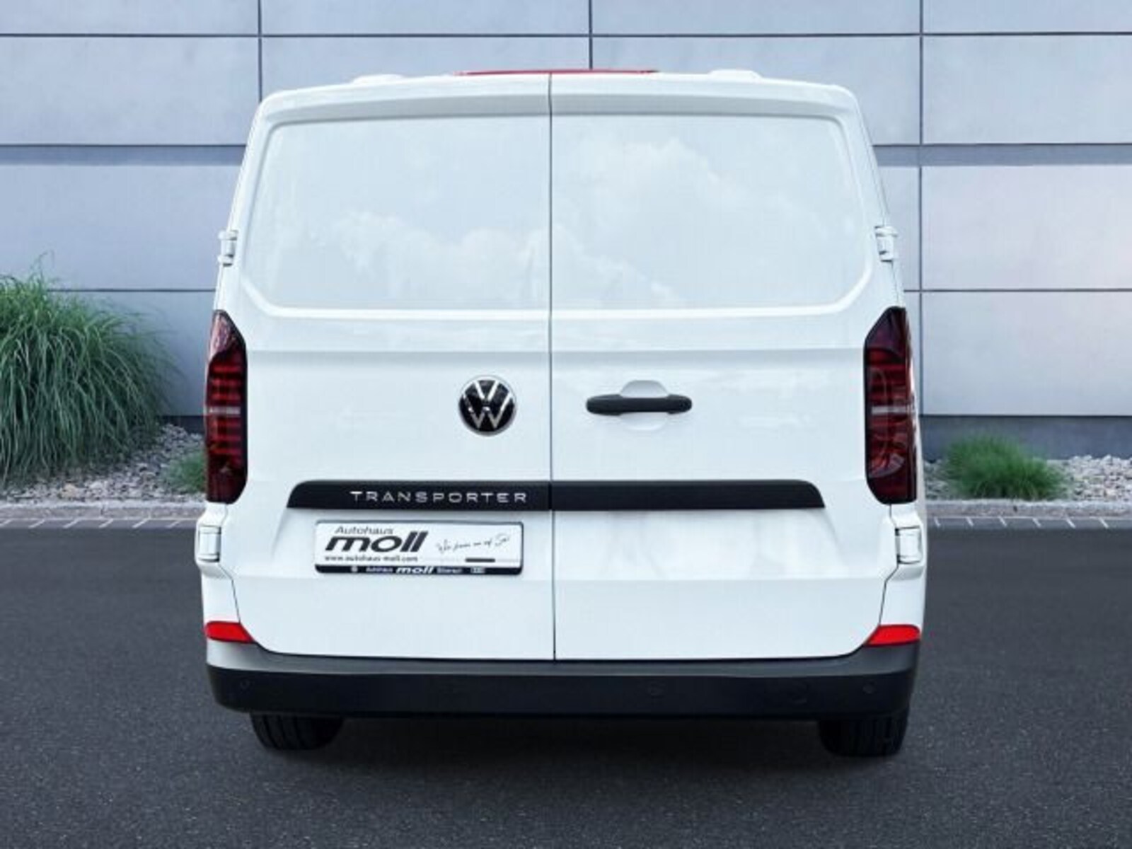 Volkswagen Transporter Kasten kurzer Radstand – Bild 4