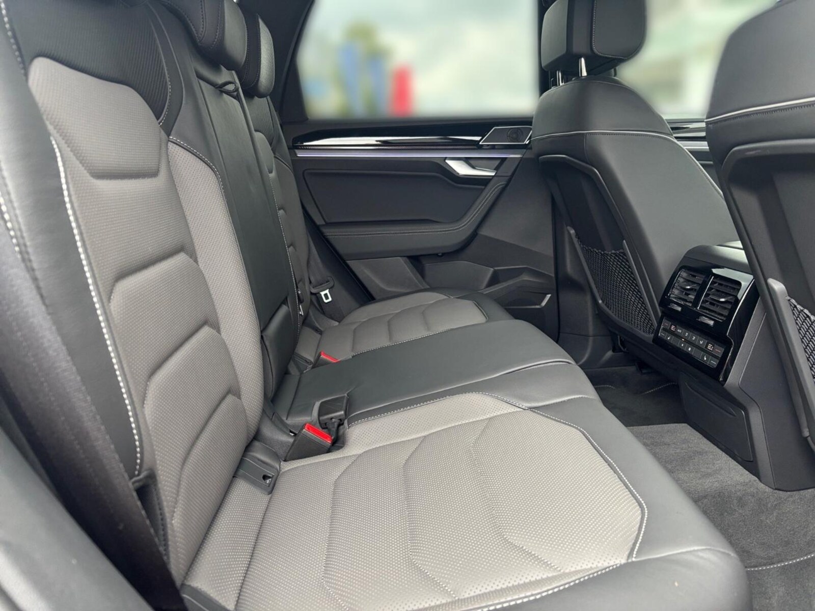 Volkswagen Touareg – Bild 15