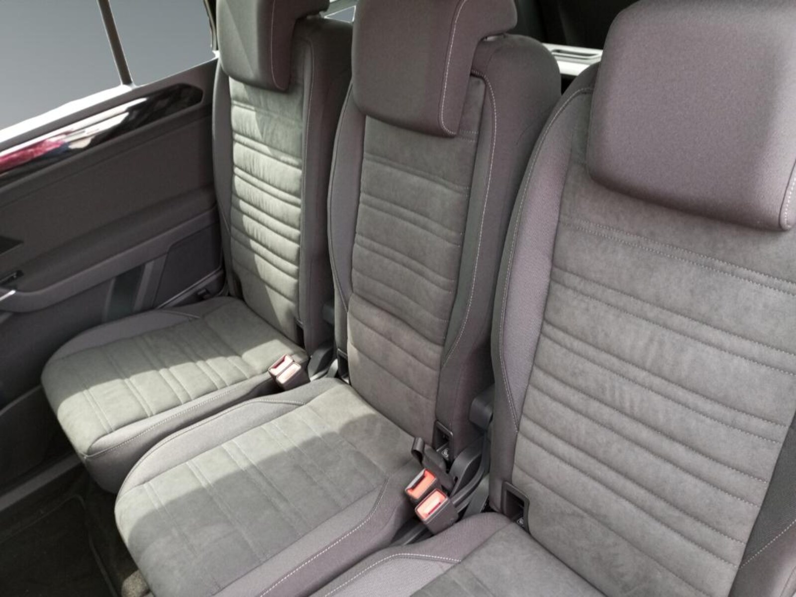 Volkswagen Touran – Bild 16