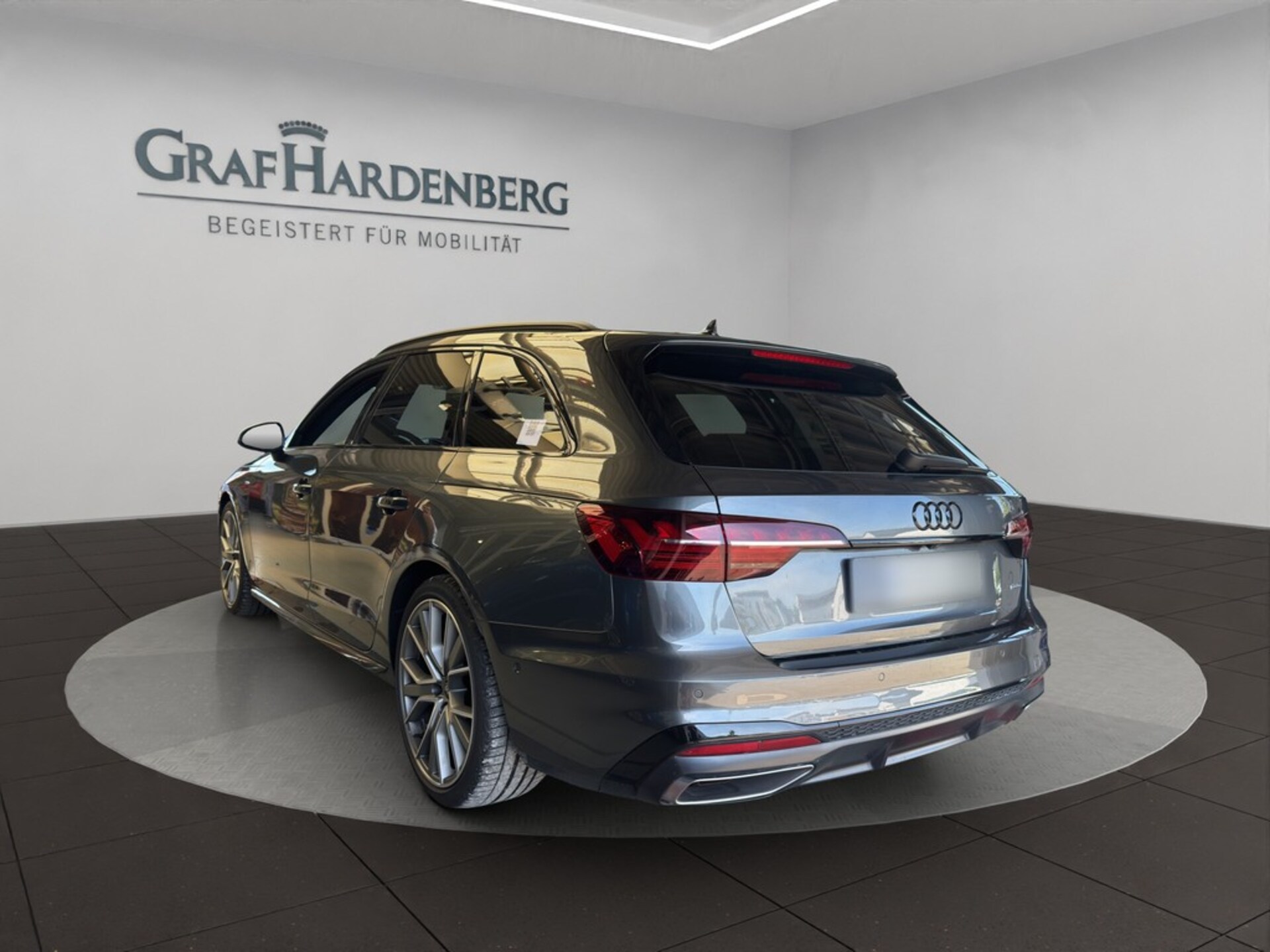 Audi A4 Avant S line