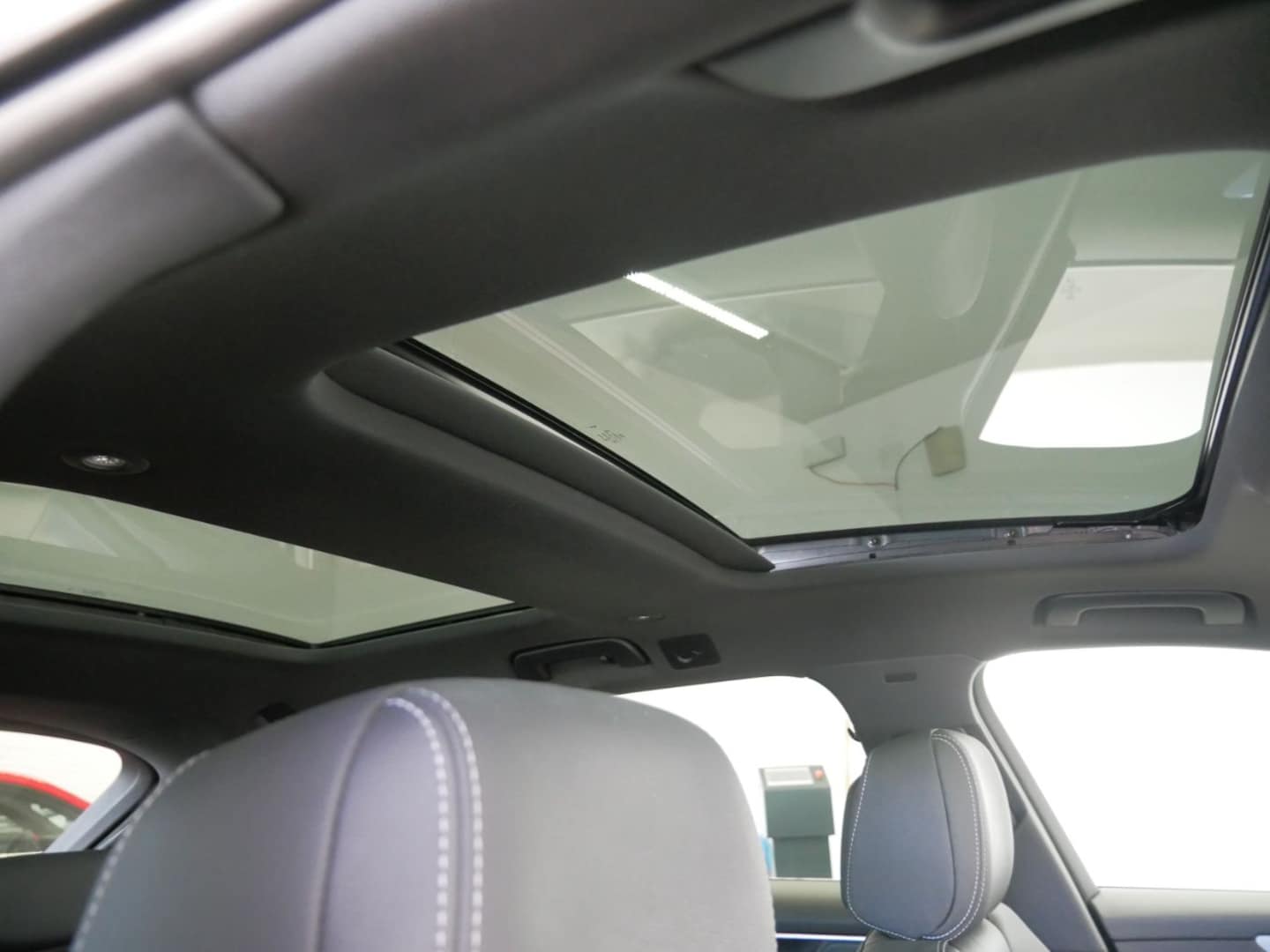 Bild über Audi S6 Avant TDI quattro tiptronic - für weitere Informationen kontaktieren Sie den Audi Partner