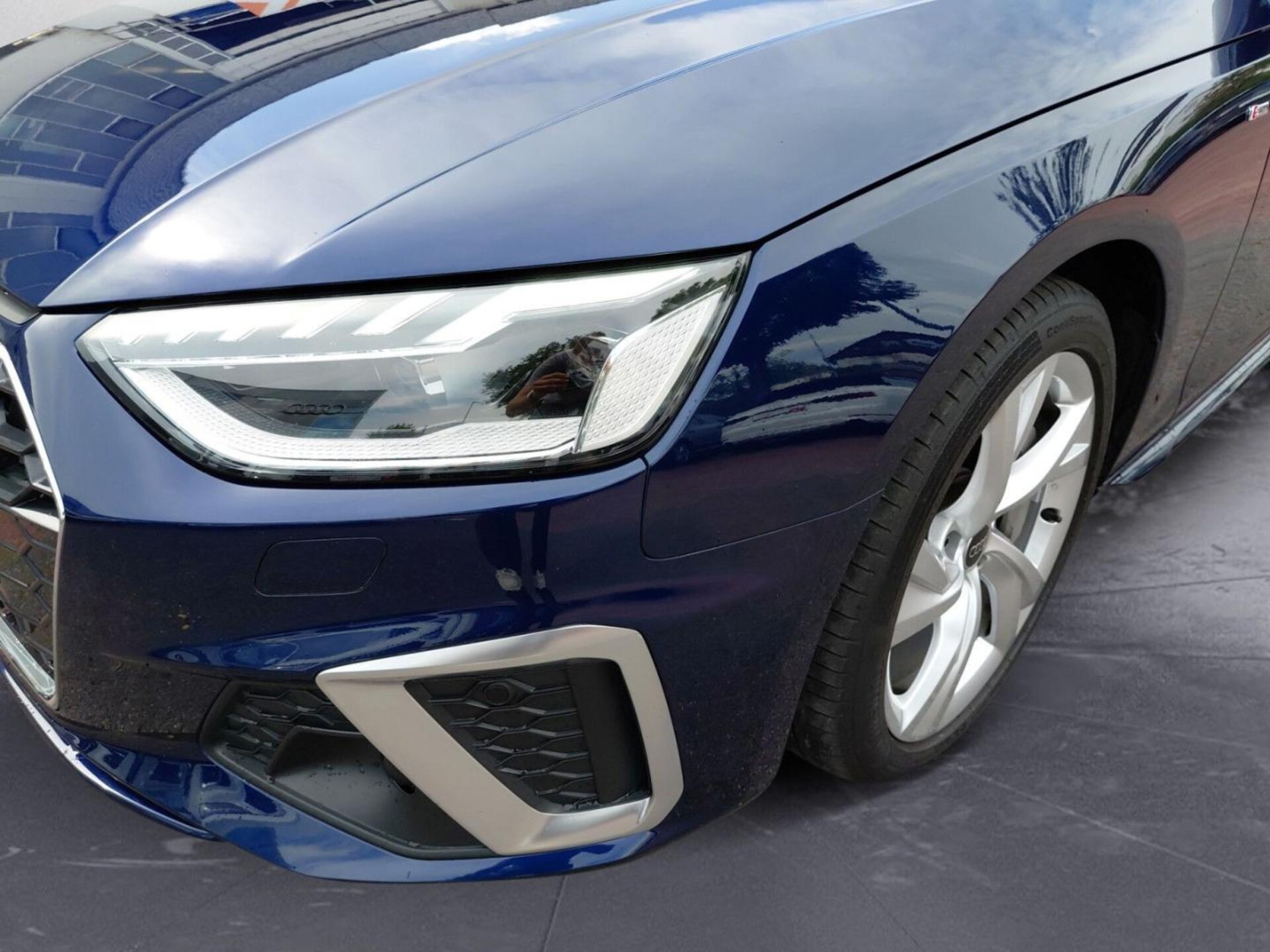 Audi A4 Avant S line