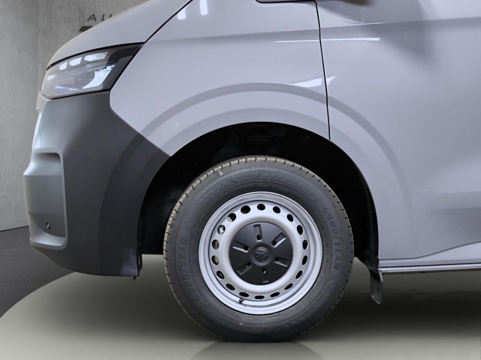 Volkswagen Transporter Kasten langer Radstand – Bild 8