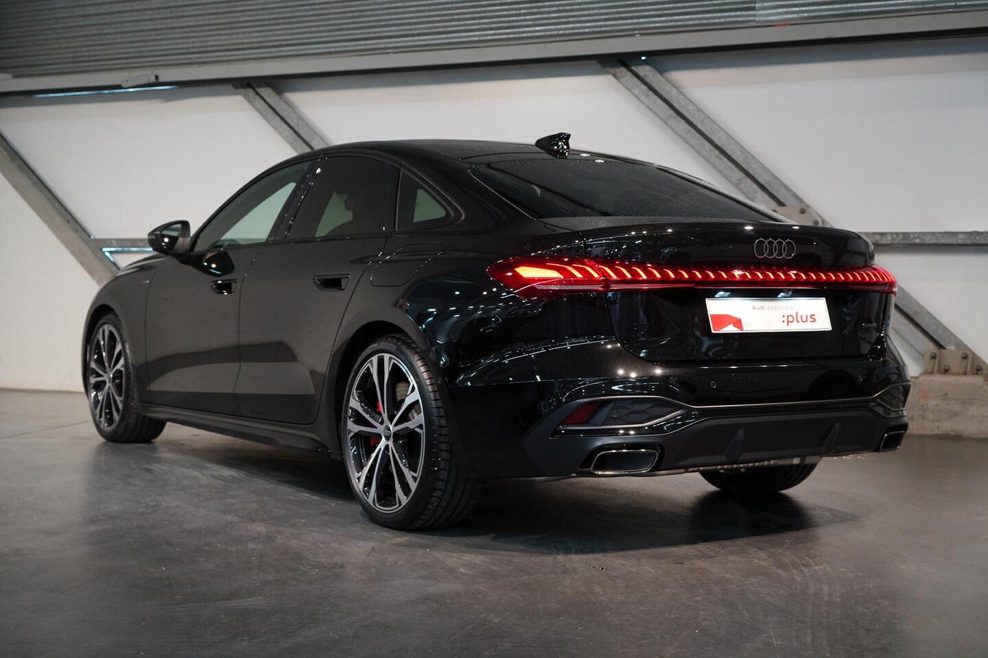 Image about Audi A5 Sedan TFSI e e-hybrid quattro 270 kW S tronic
