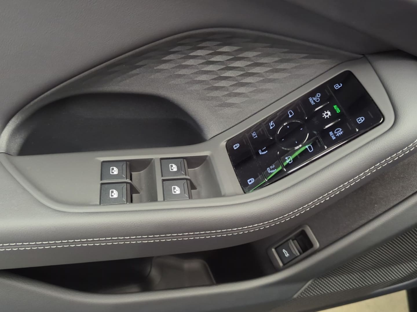 Bild über Audi A6 Avant TFSI 150 kW S tronic - für weitere Informationen kontaktieren Sie den Audi Partner