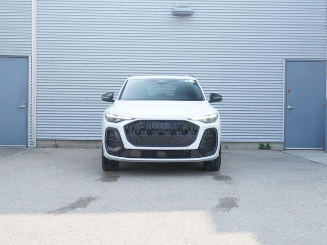 2025 Audi SQ5