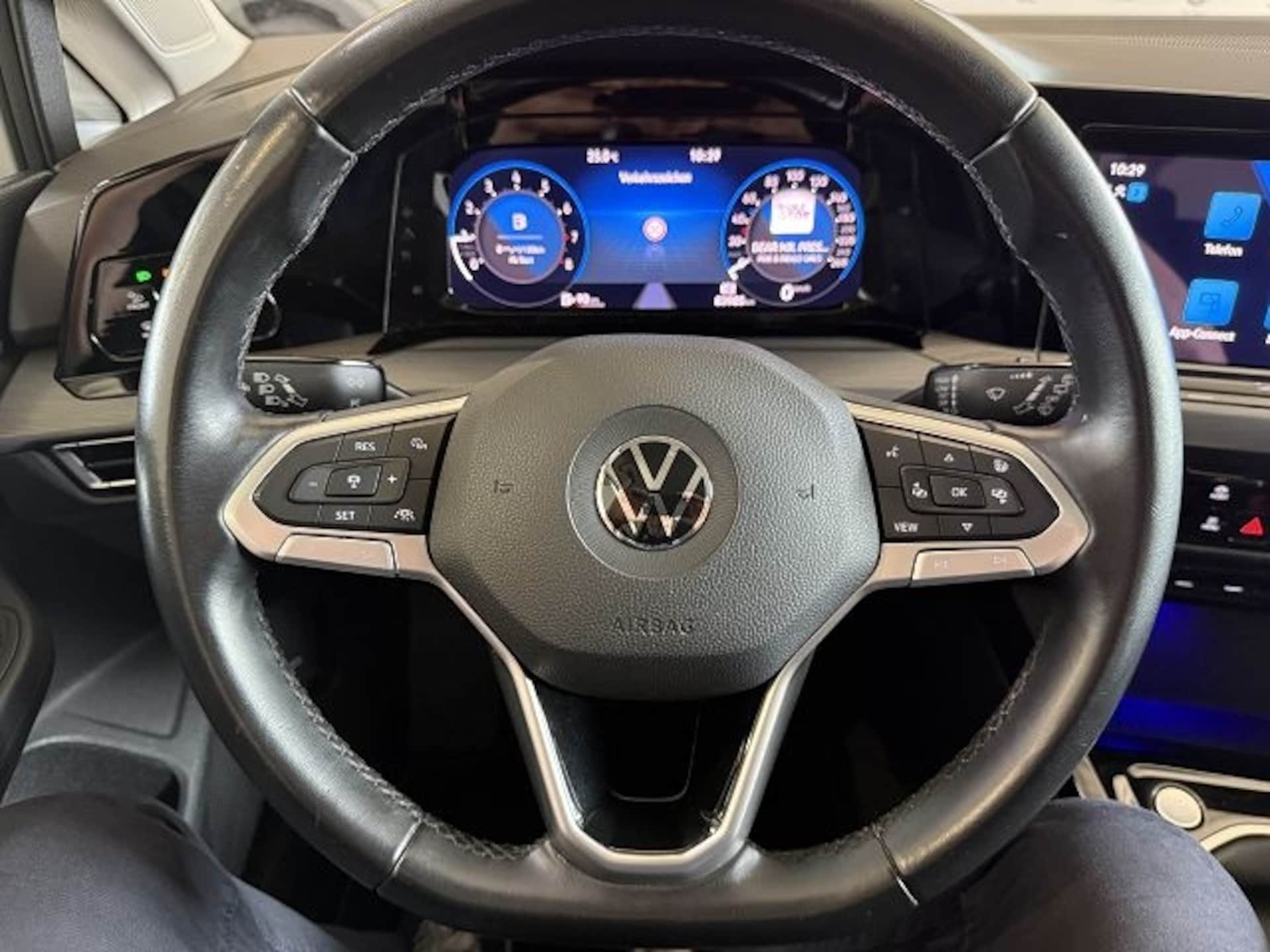Volkswagen Golf Variant Style