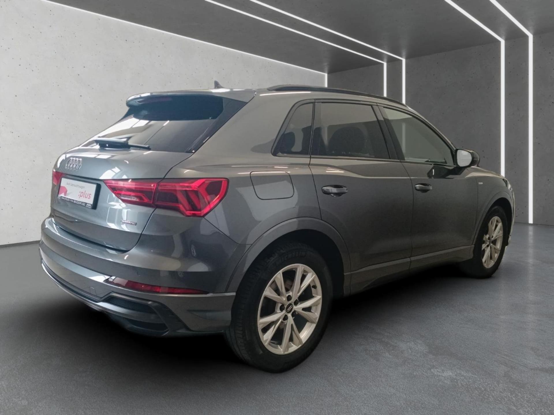 Audi Q3 SUV S line