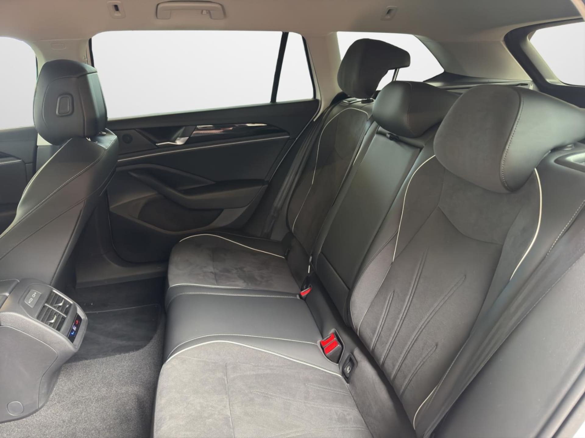 Volkswagen Passat Business