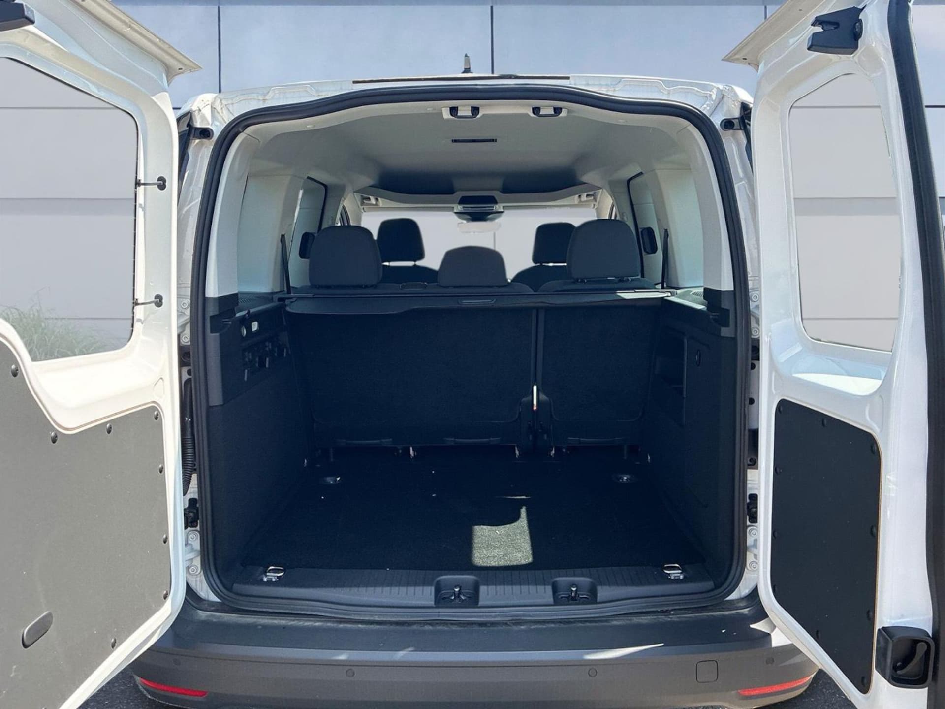 Volkswagen Caddy Basis-Modell