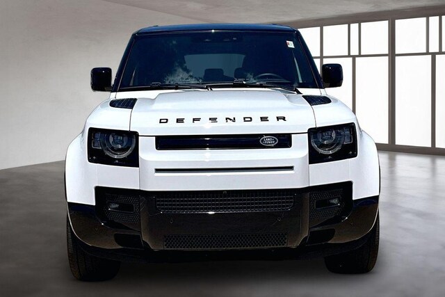 2025 Land Rover Defender