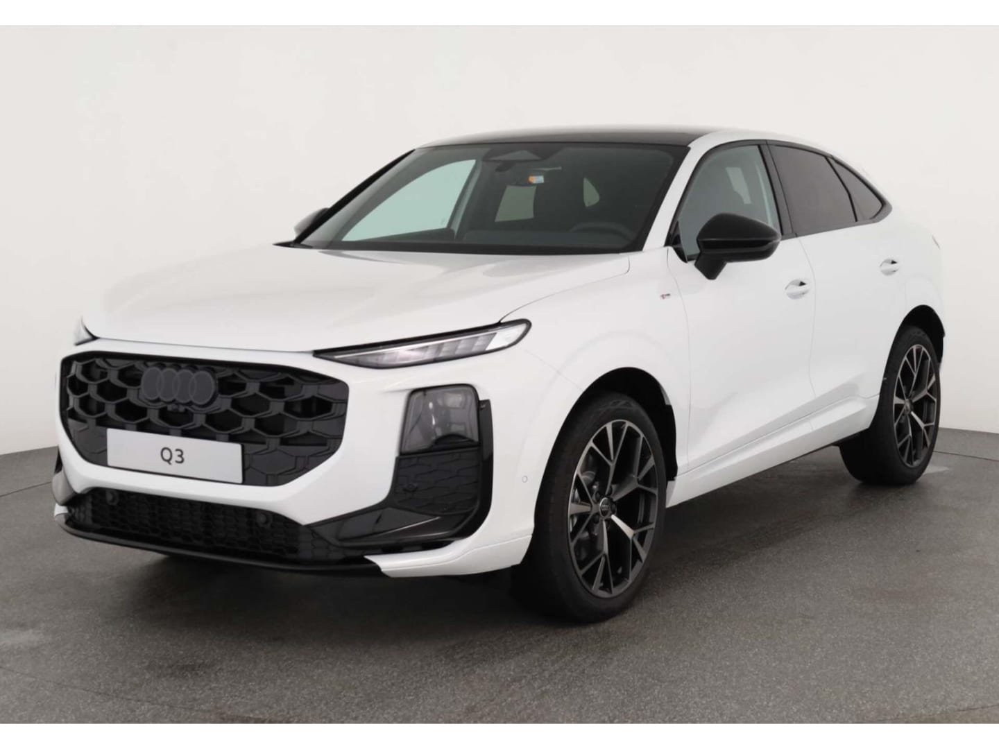 Bild über Audi Q3 Sportback TFSI quattro 150 kW S tronic - für weitere Informationen kontaktieren Sie den Audi Partner