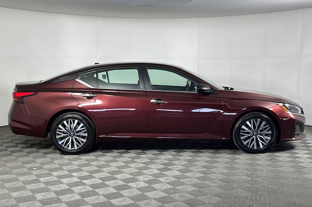 2024 Nissan Altima