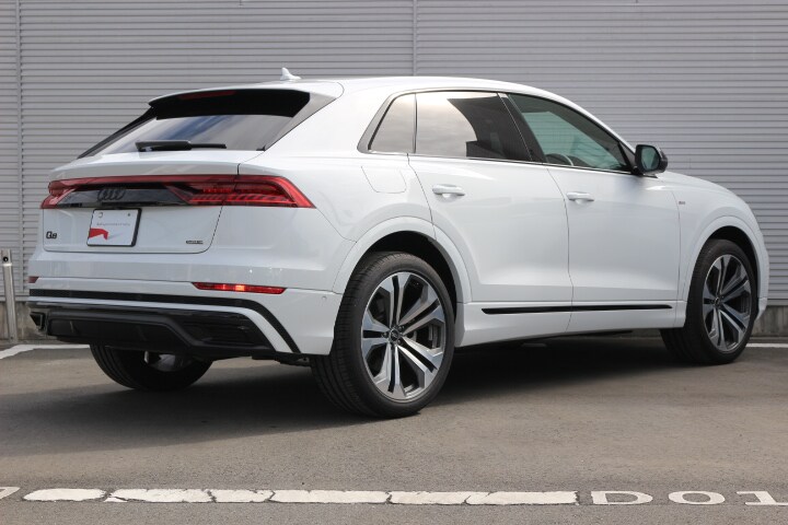 Image about Audi Q8 55 TFSI quattro S line 250(340) kW(PS) tiptronic