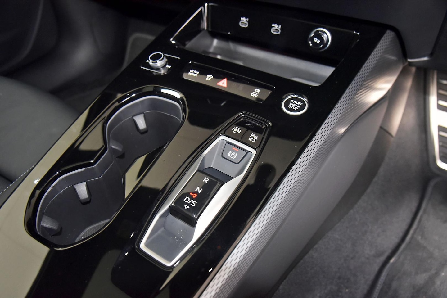 Image about Audi A5 Sedan TFSI e e-hybrid quattro 270 kW S tronic