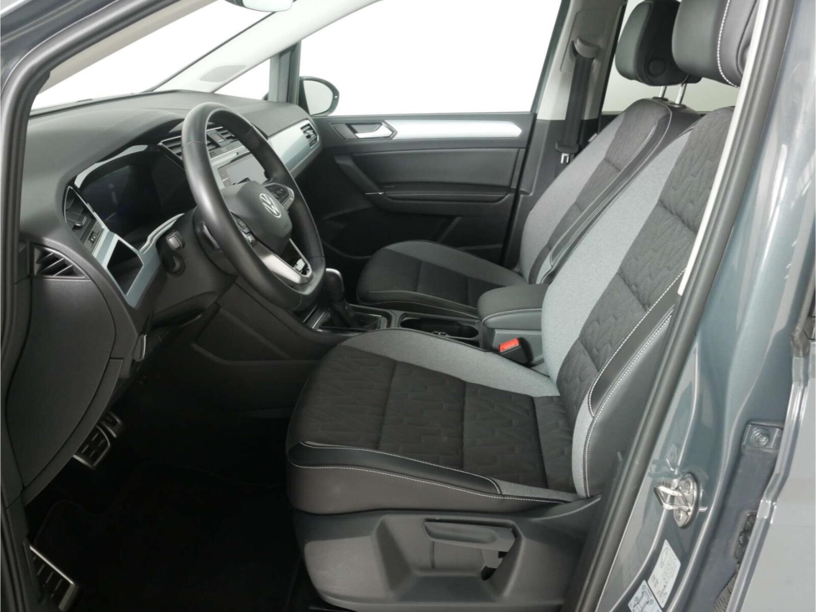 Volkswagen Touran – Bild 10