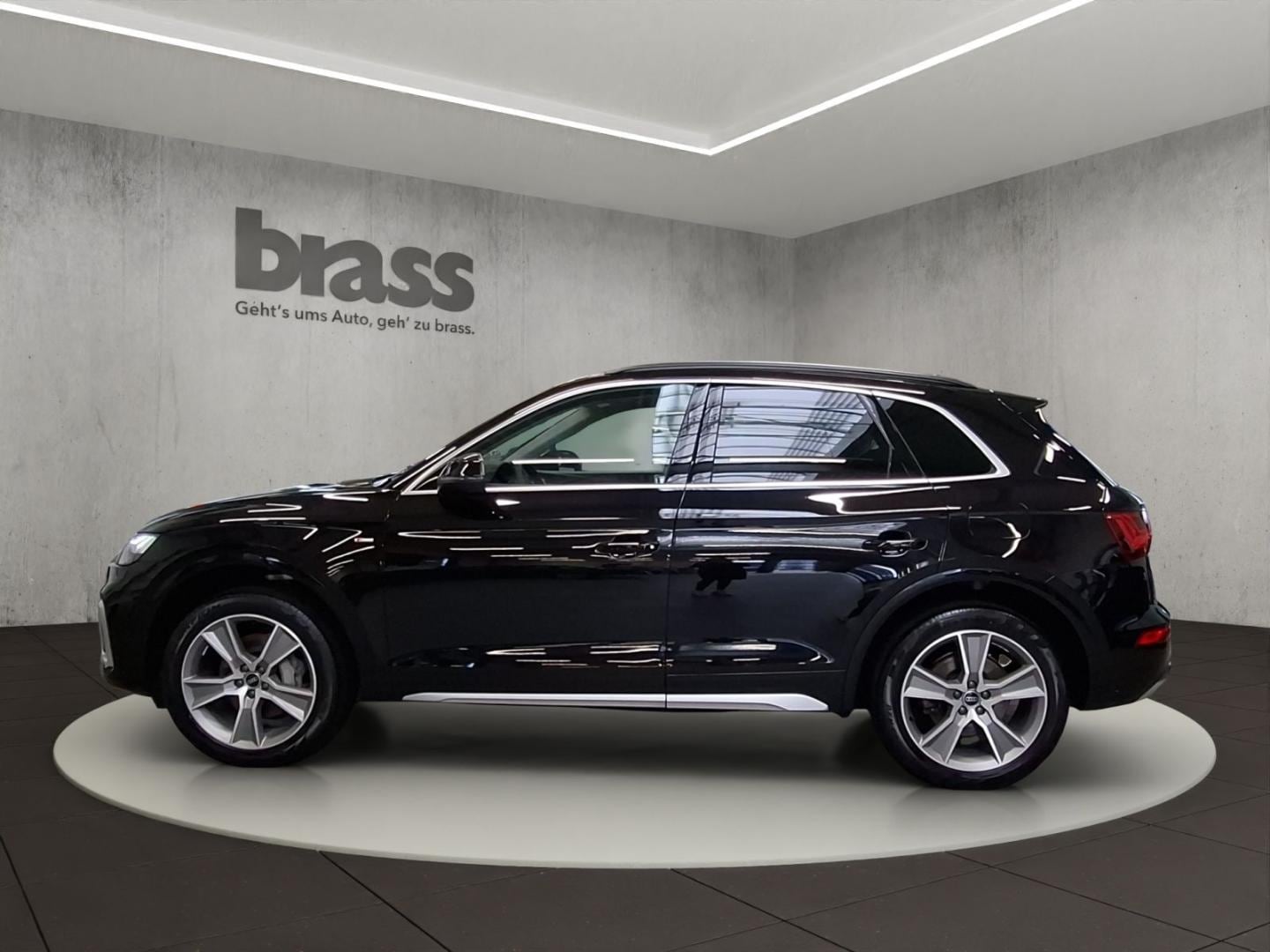 Bild über Audi Q5 TFSI e S line business 50 TFSI e quattro S tronic - für weitere Informationen kontaktieren Sie den Audi Partner