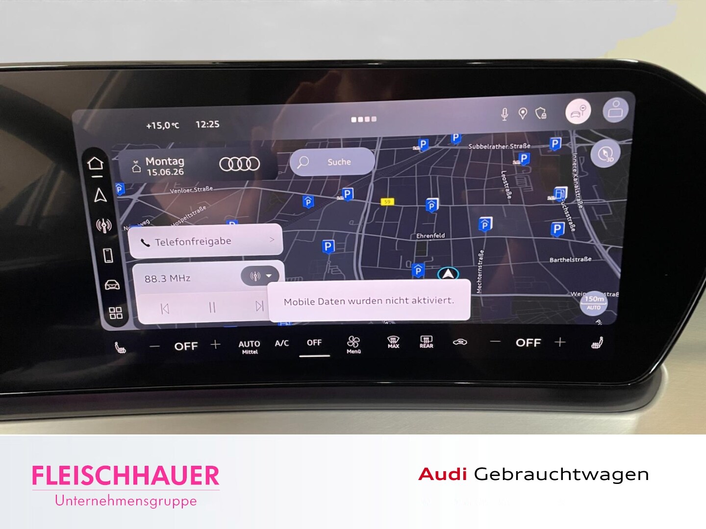 Bild über Audi Q3 SUV TFSI 110 kW S tronic - für weitere Informationen kontaktieren Sie den Audi Partner