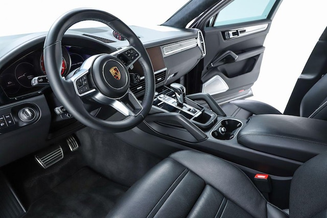 2022 Porsche Cayenne Coupé