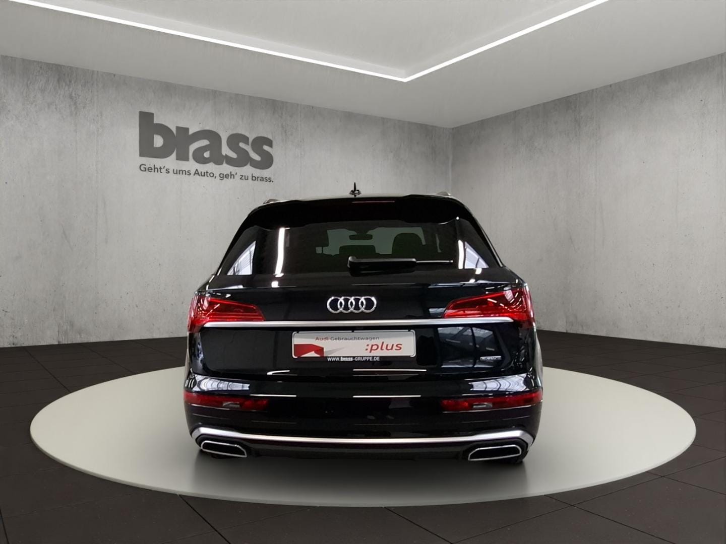Bild über Audi Q5 TFSI e S line business 50 TFSI e quattro S tronic - für weitere Informationen kontaktieren Sie den Audi Partner
