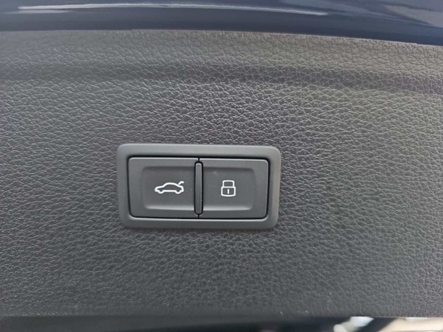 Bild über Audi SQ5 TDI tiptronic - für weitere Informationen kontaktieren Sie den Audi Partner