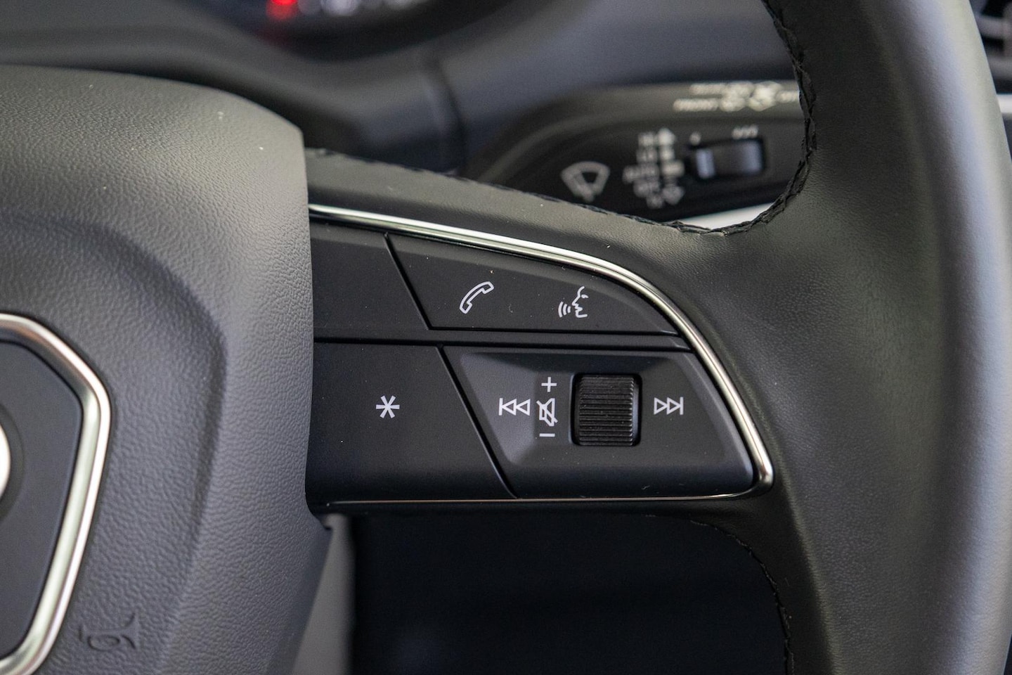 Image about Audi Q2 35 TFSI S tronic
