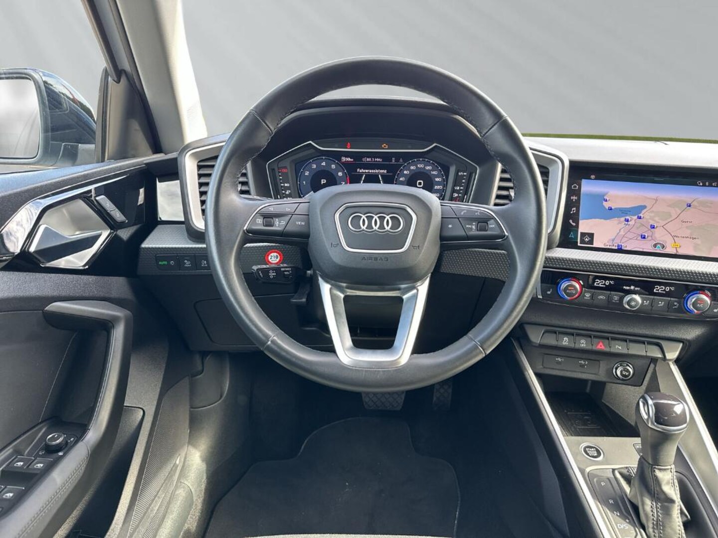 Bild über Audi A1 Sportback advanced 35 TFSI S tronic - für weitere Informationen kontaktieren Sie den Audi Partner