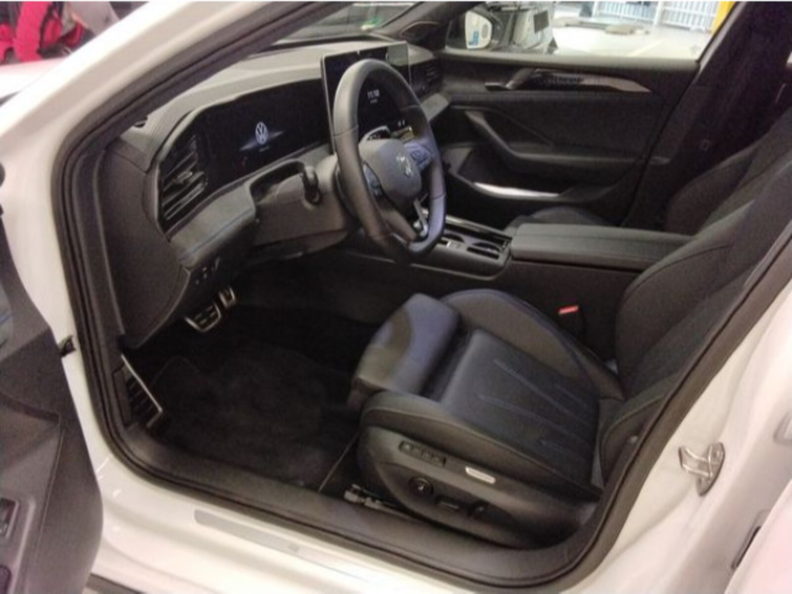 Volkswagen Passat – Bild 5