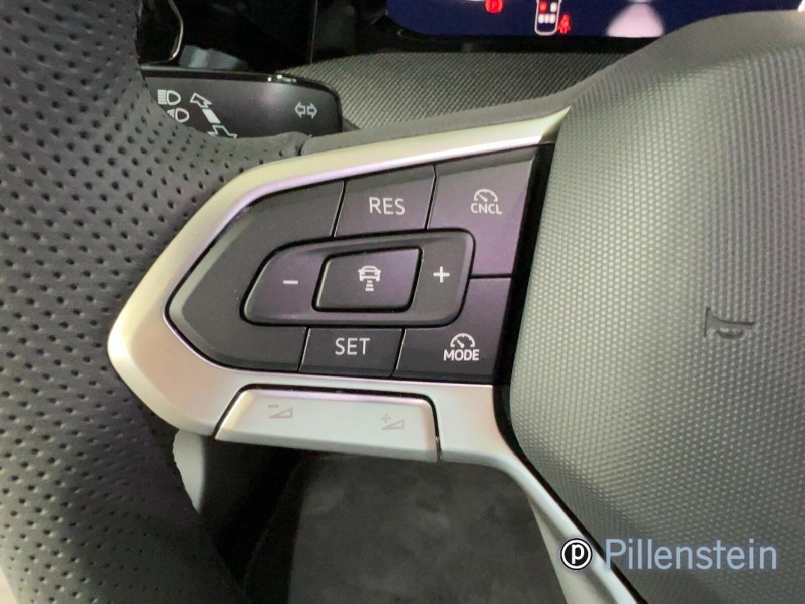 Volkswagen Golf Variant – Bild 8