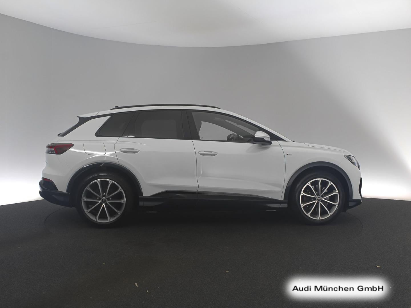 Bild über Audi Q4 e-tron 40 e-tron - für weitere Informationen kontaktieren Sie den Audi Partner