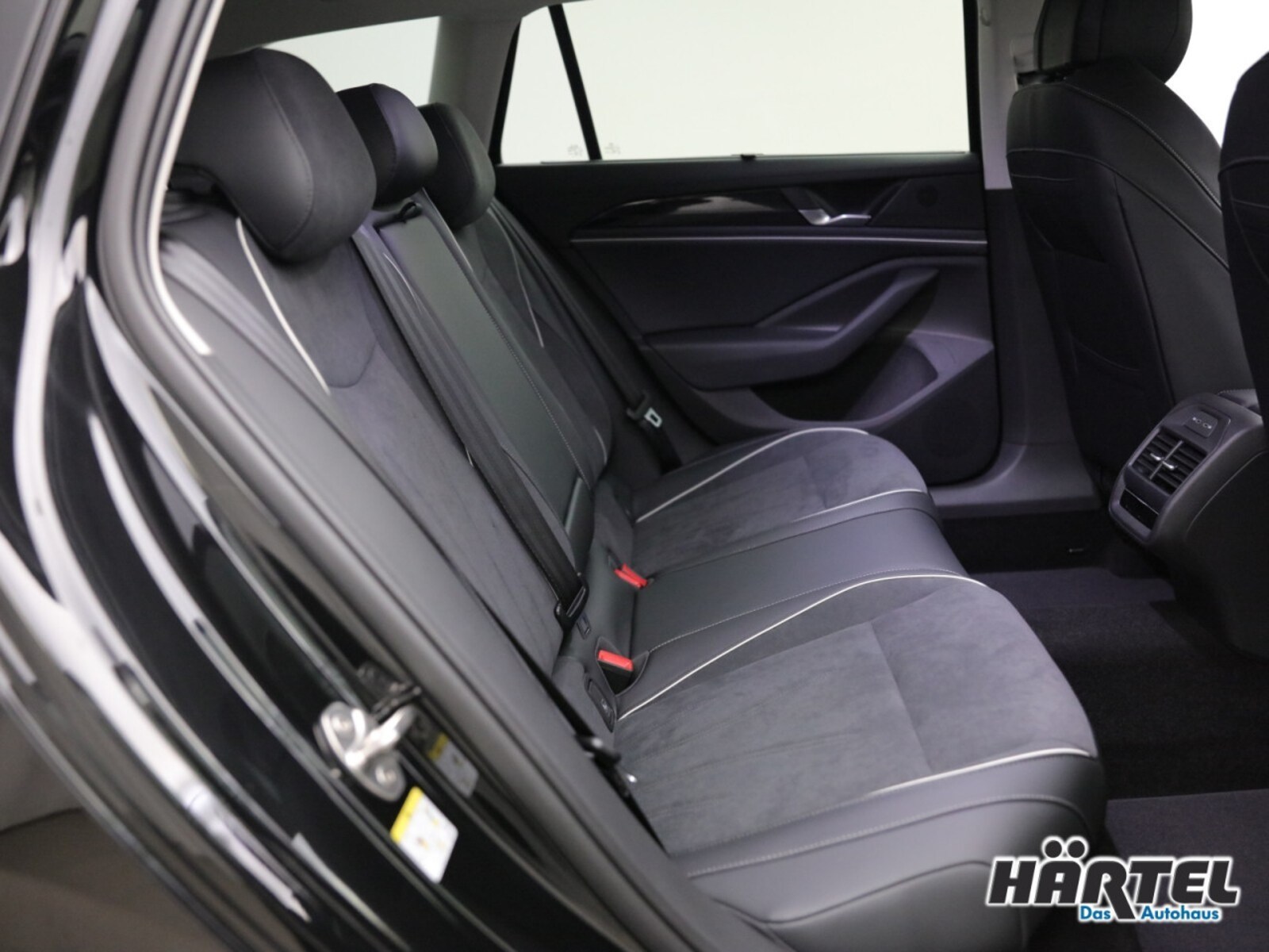 Volkswagen Passat – Bild 7