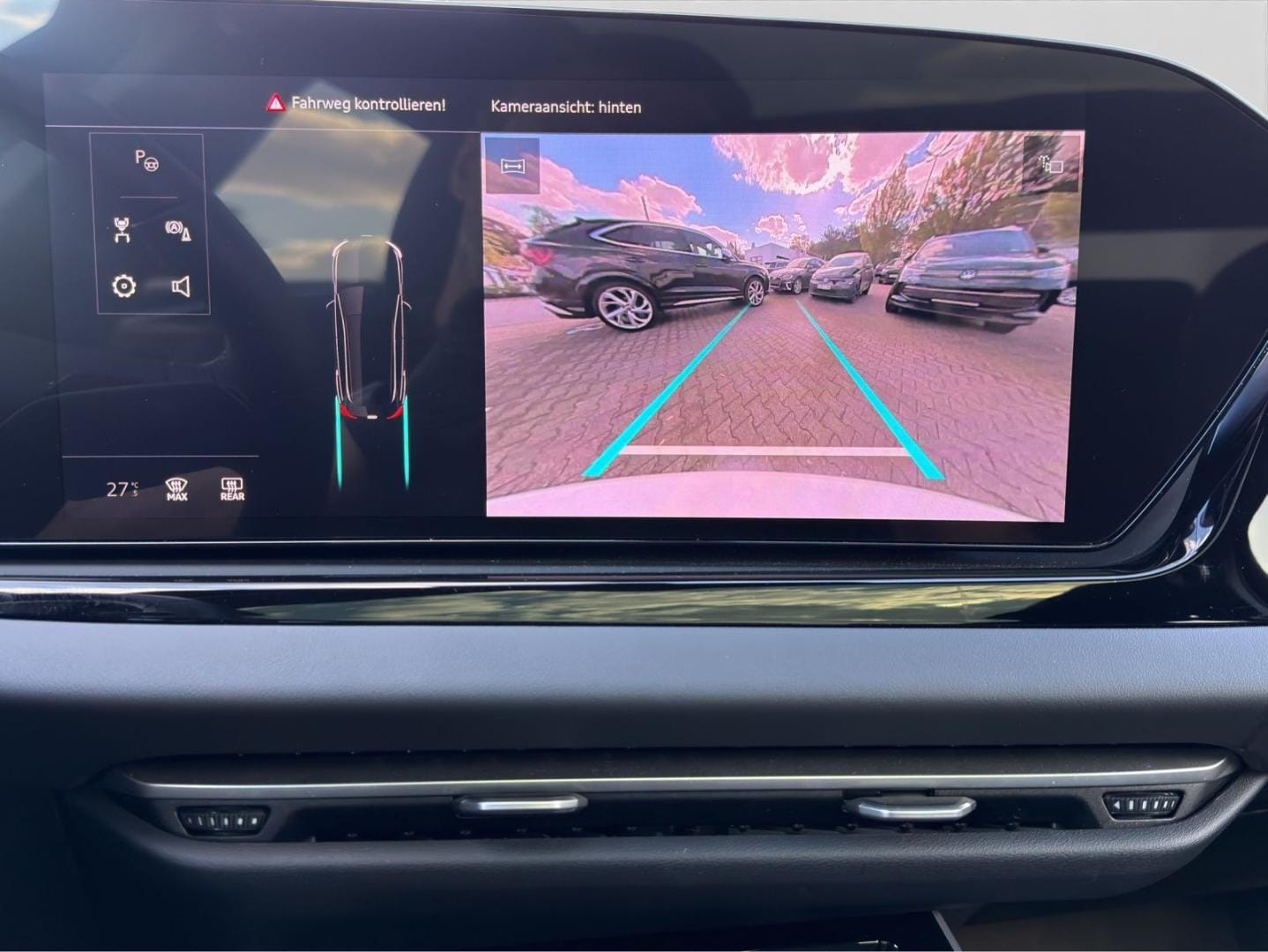 Bild über Audi A5 Avant TDI quattro 150 kW S tronic - für weitere Informationen kontaktieren Sie den Audi Partner
