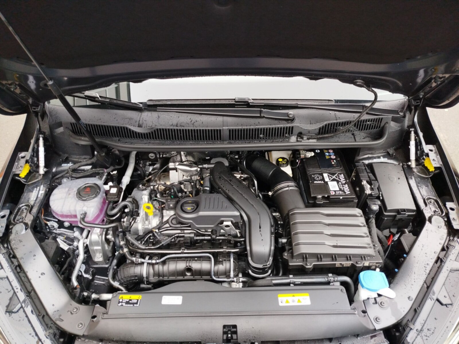 Volkswagen Touran – Bild 16