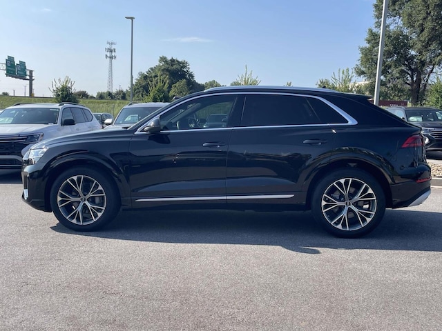 2025 Audi Q8