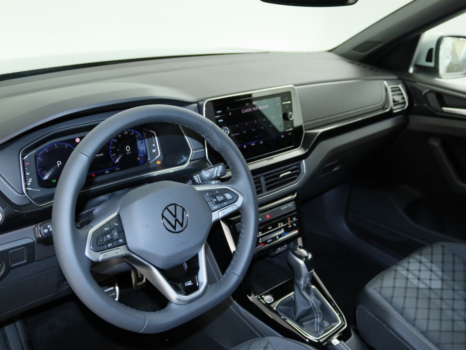 Volkswagen T-Cross – Bild 12