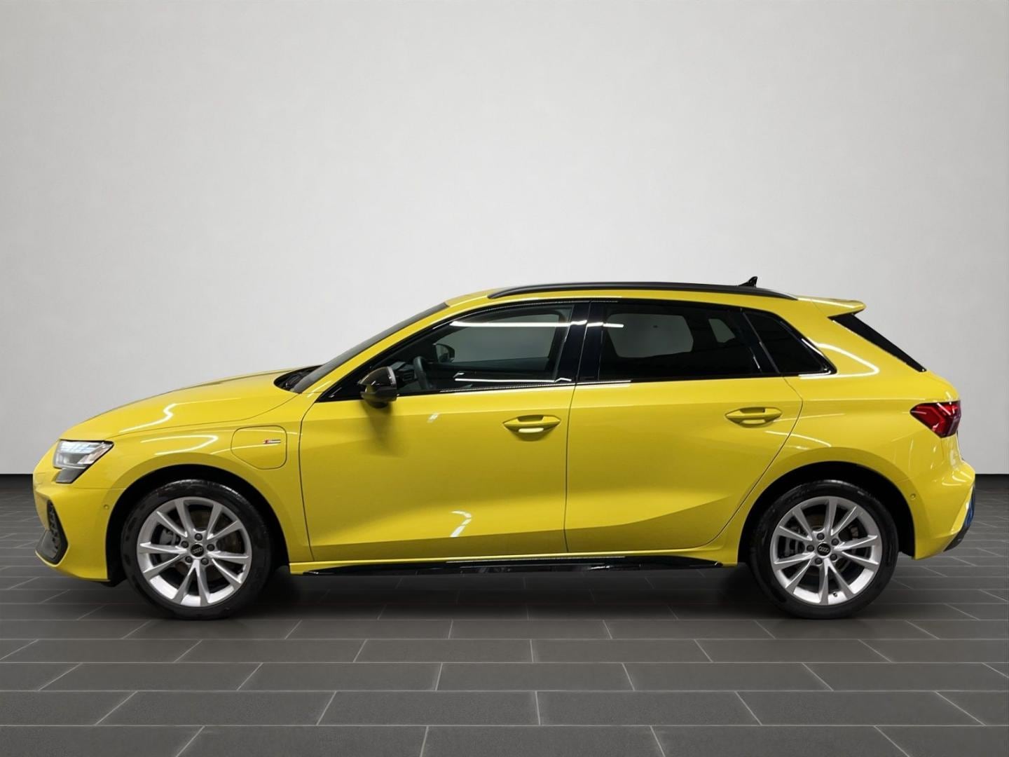 Bild über Audi A3 Sportback TFSI e TFSI e 150 kW S tronic - für weitere Informationen kontaktieren Sie den Audi Partner