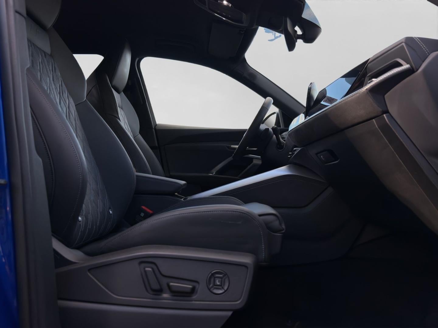Bild über Audi SQ5 SUV TFSI 270 kW S tronic - für weitere Informationen kontaktieren Sie den Audi Partner