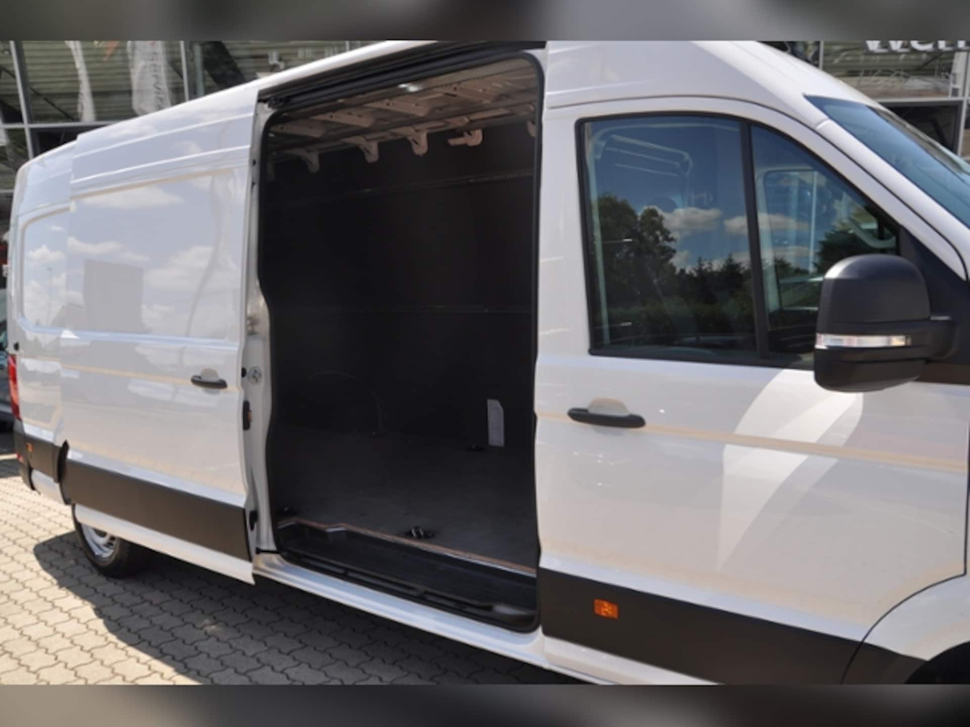 Volkswagen Crafter Kasten langer Radstand