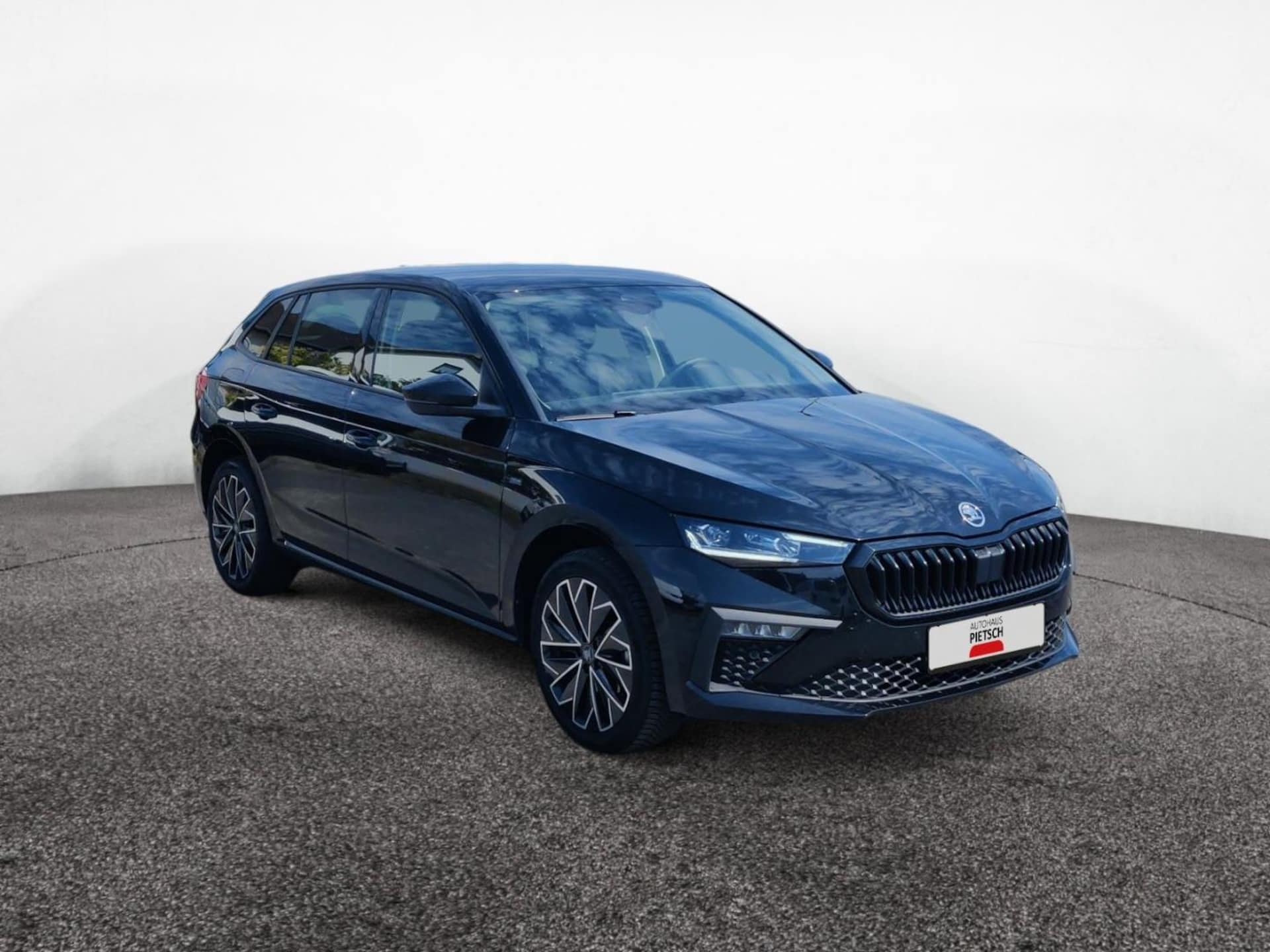 Skoda Scala Tour