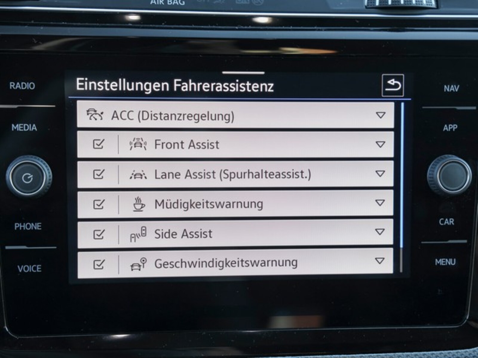 Volkswagen Touran – Bild 14
