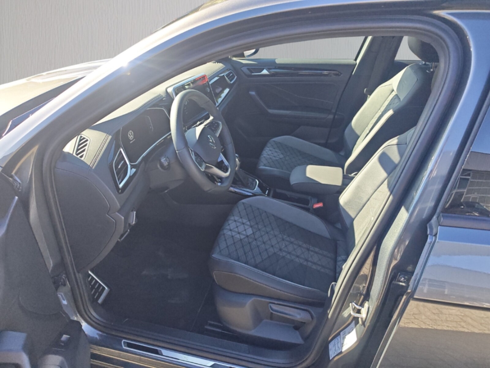 Volkswagen T-Roc – Bild 13