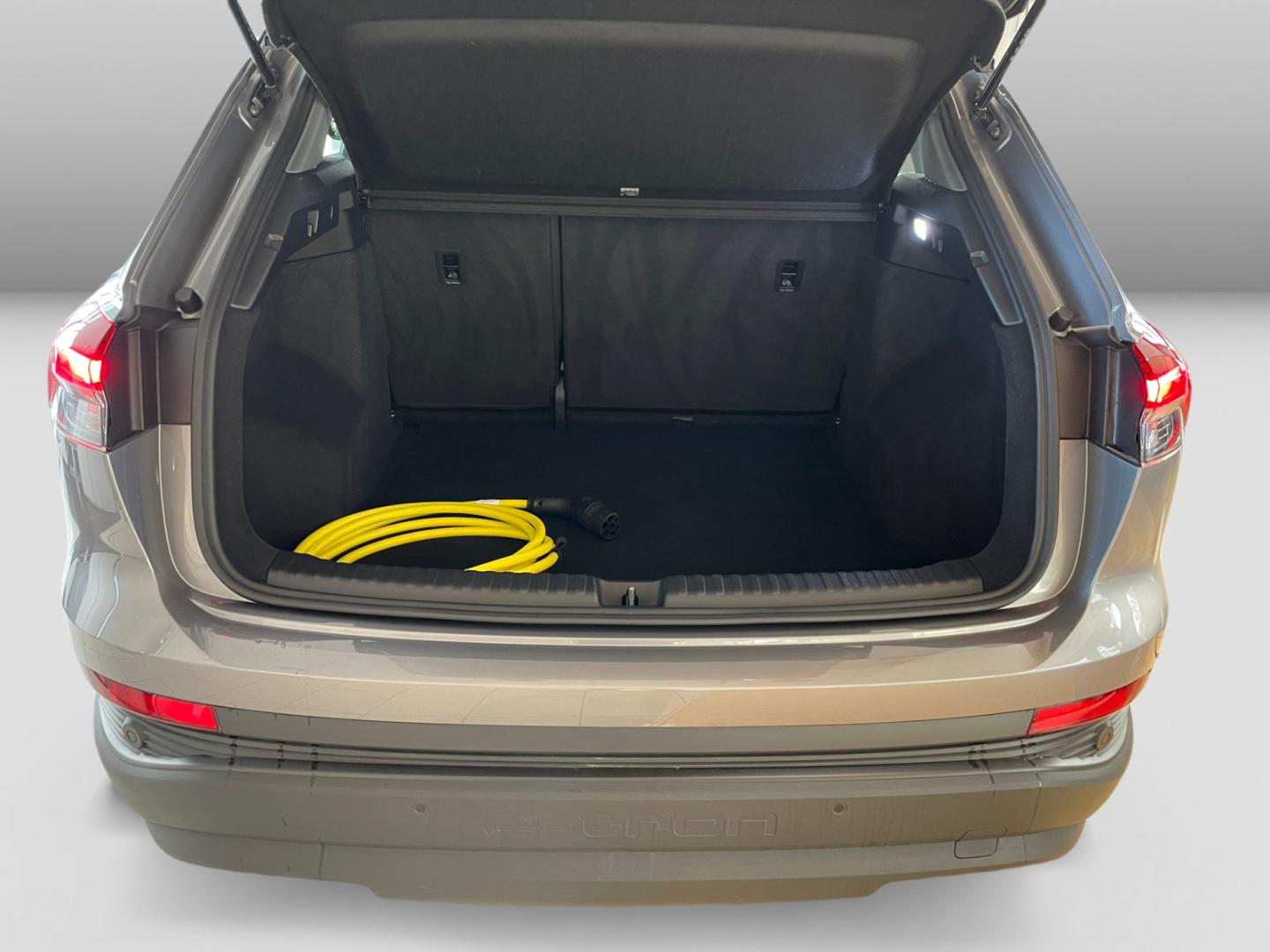 Image about Audi Q4 e-tron 40 e-tron